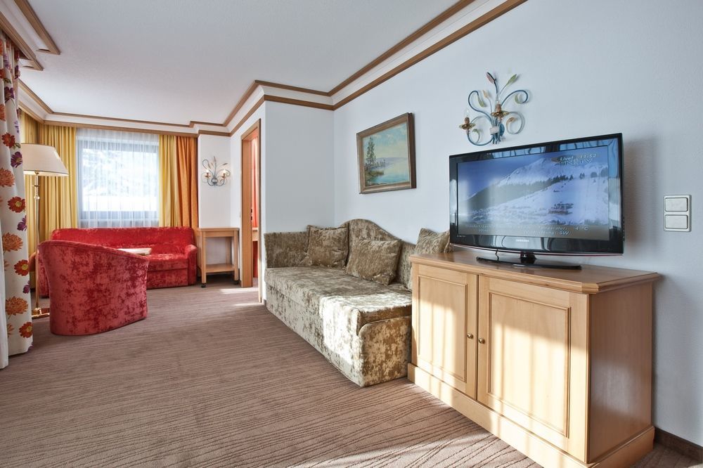 Hotel Plattenhof Lech am Arlberg Exterior photo